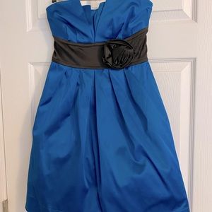 Strapless blue formal dress